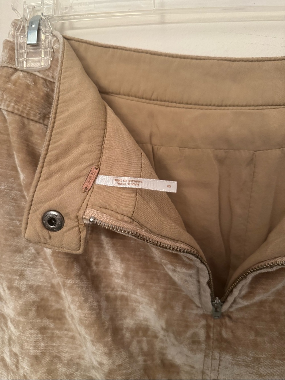 Free People Dust To Dust Velvet Mini Skirt Womens Size 8 Tan Zip Pocket Boho - Picture 6 of 7